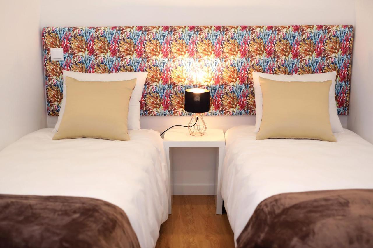 Glass Boutique - Rooms & Suites Marinha Grande Ngoại thất bức ảnh
